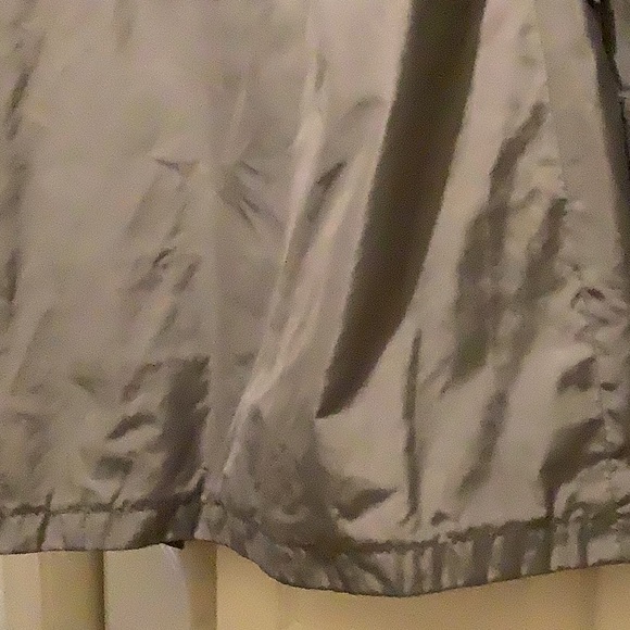 Ralph Lauren light windbreaker/raincoat - Picture 10 of 10